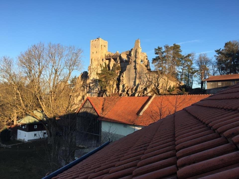 Burggasthof Weissenstein 雷根 外观 照片